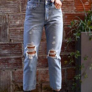 Levi's 501 ripped Jeans size 23